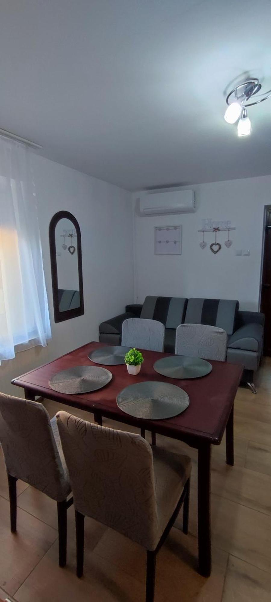 Bazsi Apartman Hajdúszoboszló Exterior foto