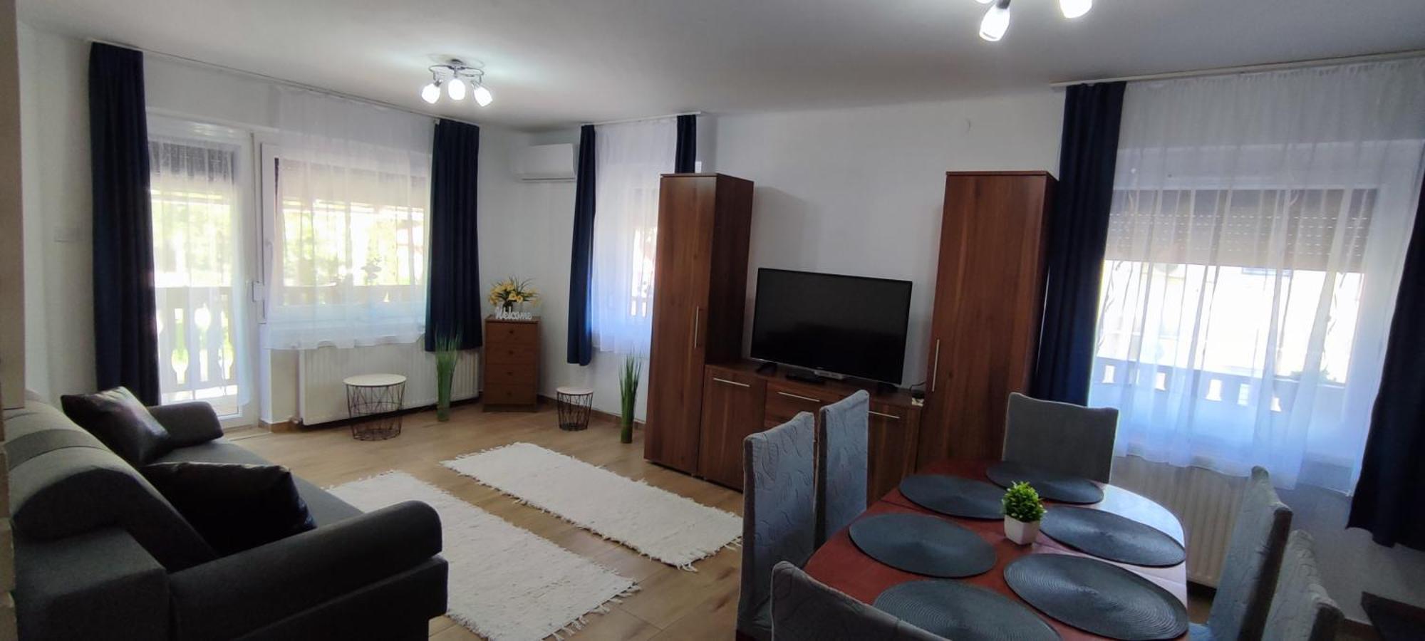 Bazsi Apartman Hajdúszoboszló Exterior foto